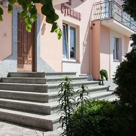 Cynamon Δωμάτια σε οικογενειακή κατοικία